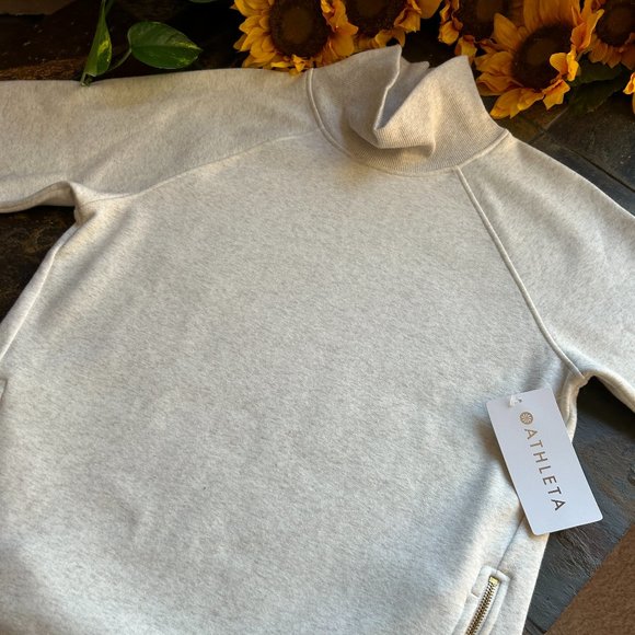 **👏HOST PICK👏 ** Athleta Cozy Karma Side Zip Funnel Neck NWT - Picture 4 of 13